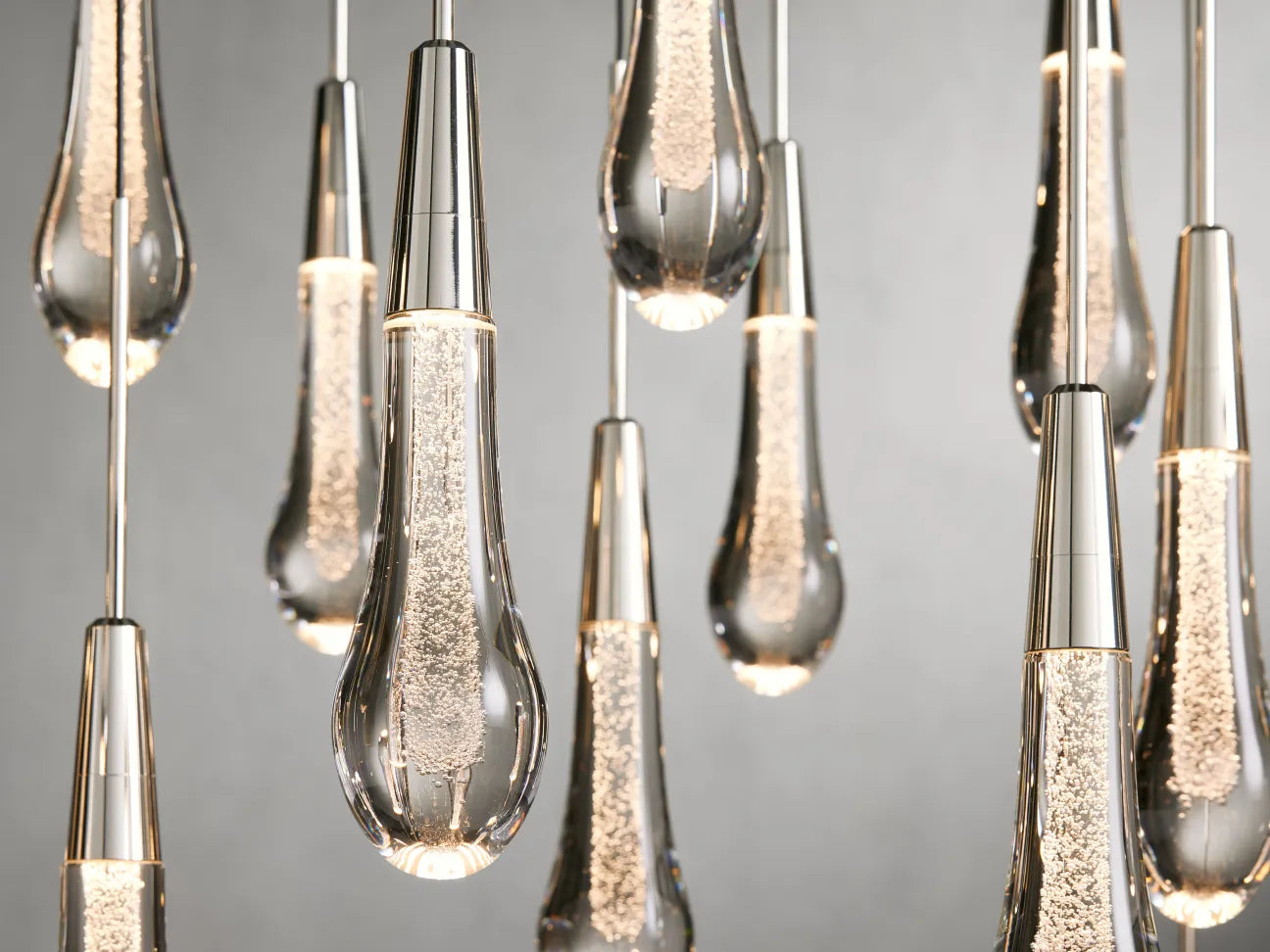 Solitaire Linear Chandelier