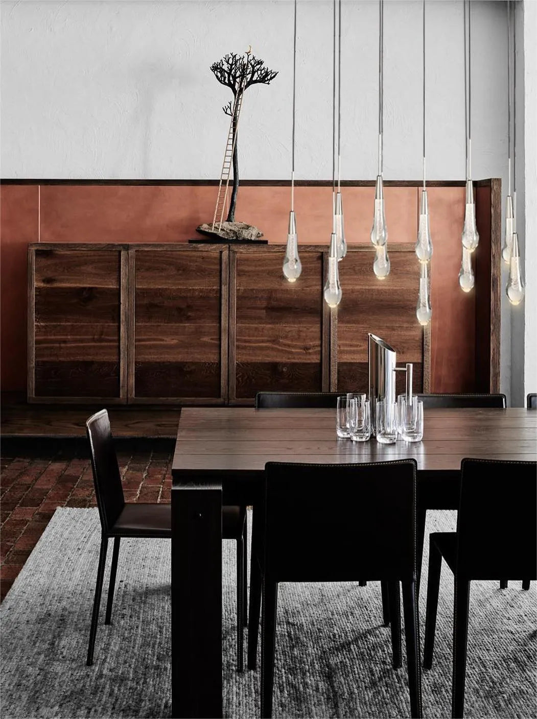 Solitaire Linear Chandelier