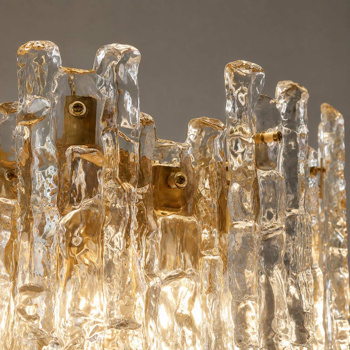 Living Room Wall Sconce | Murano-Style Textured Glass | Aureline