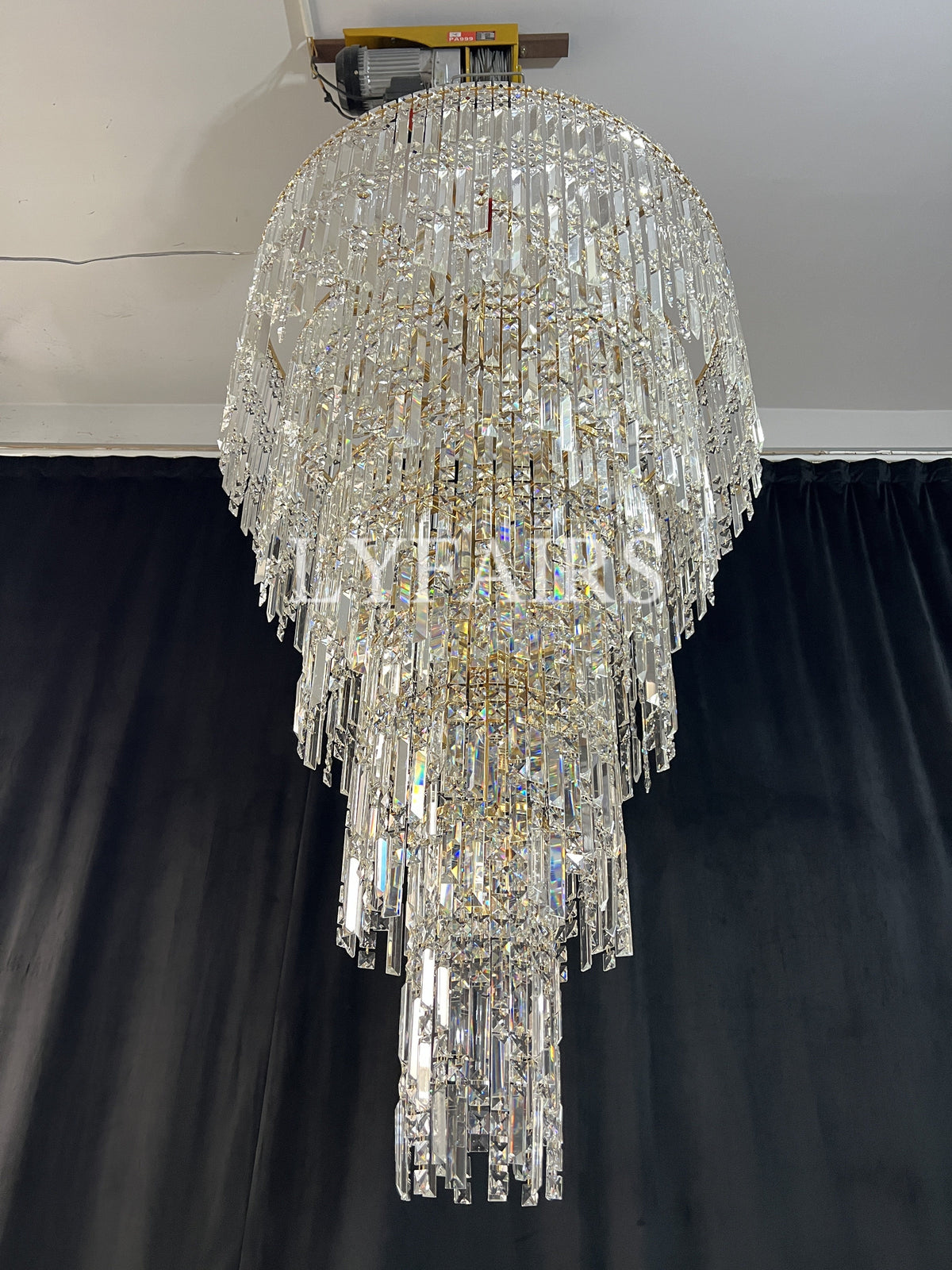Luxury Multi-layer Crystal Chandelier for Staircase/Foyer