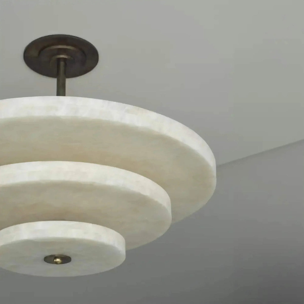 Alabaster Bronze & White LED Chandelier – Elegant 33‑Inch