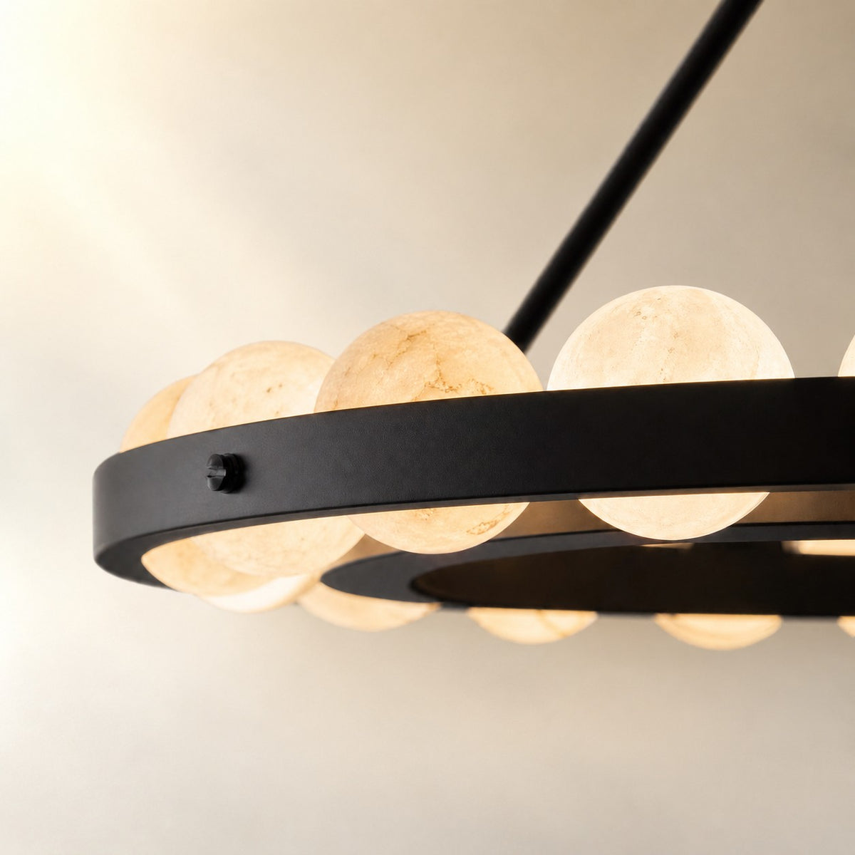 Dovior Modern Alabaster Round Chandelier