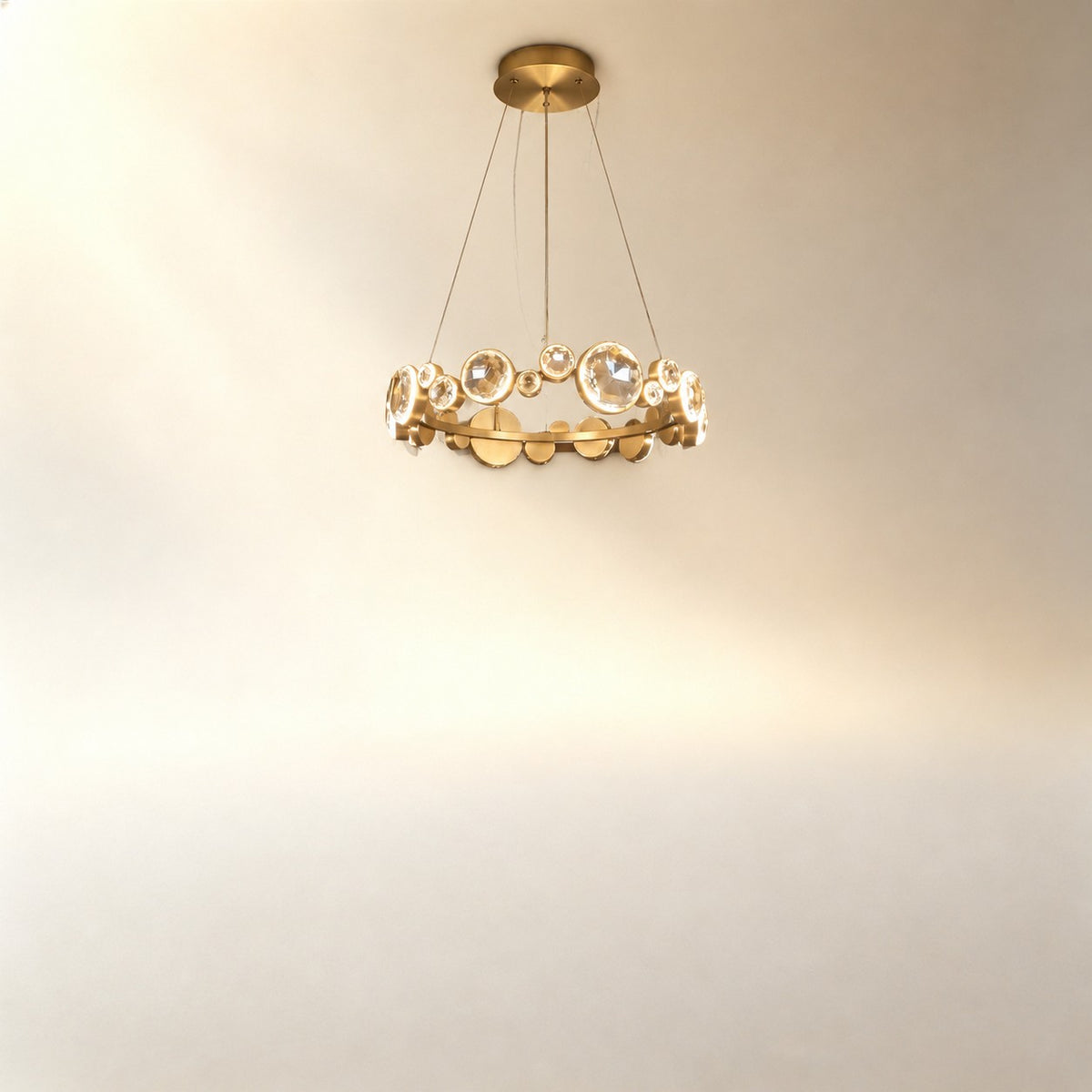 Gwevin Round Crystal Modern Chandelier