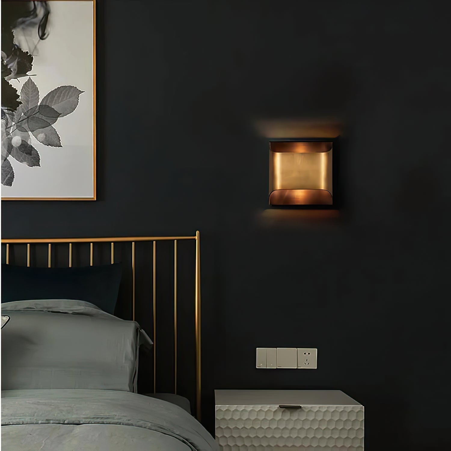 Leclerc Wall Lamp - ∅ 9.8″ x H 9.8″ / Dia 25cm x H 25cmBrassBlushlighting