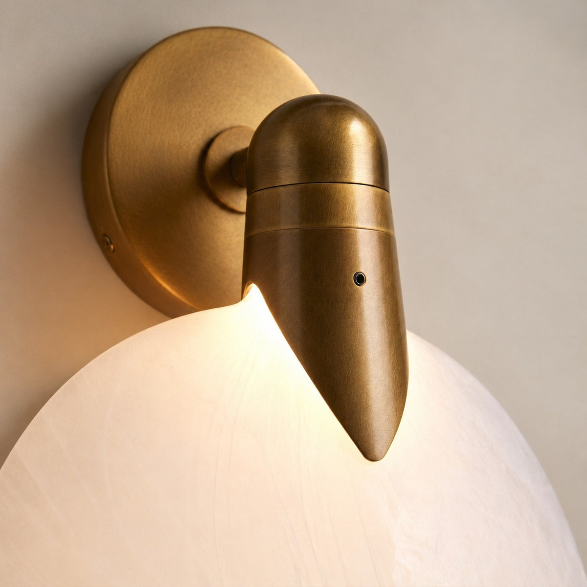 Lyla Sconce