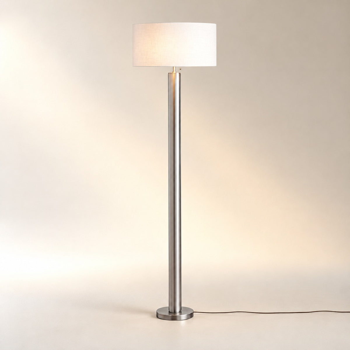 Linden Floor Lamp in Pewter