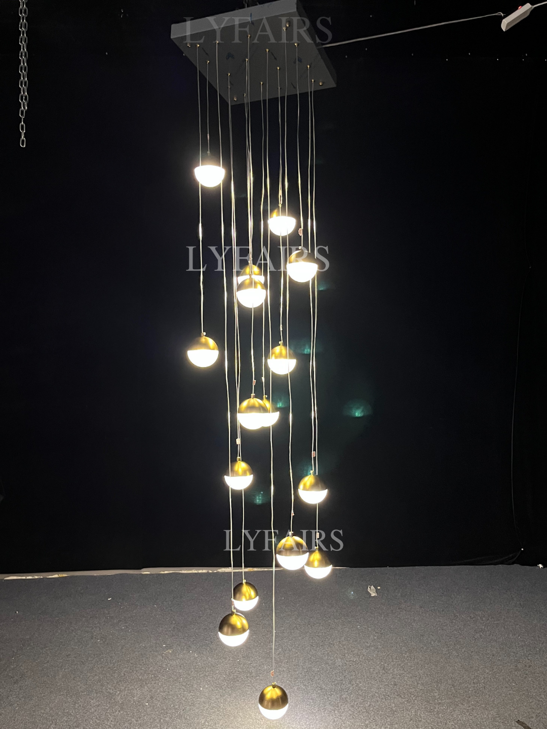 Minimalist Floating Acrylic Ball Chandelier