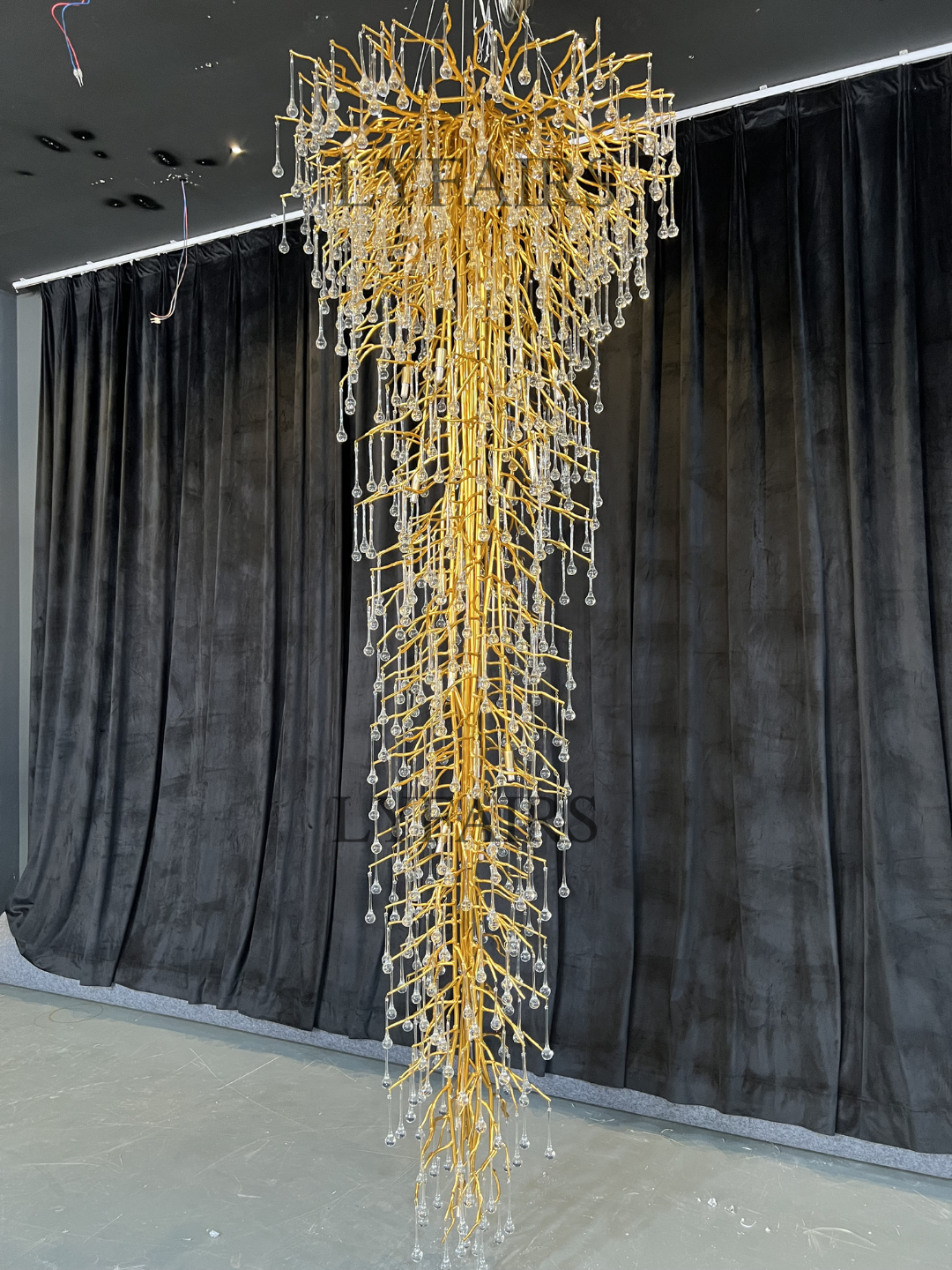 Branch Tree Crystal Drops Chandelier for Foyer/Staircase