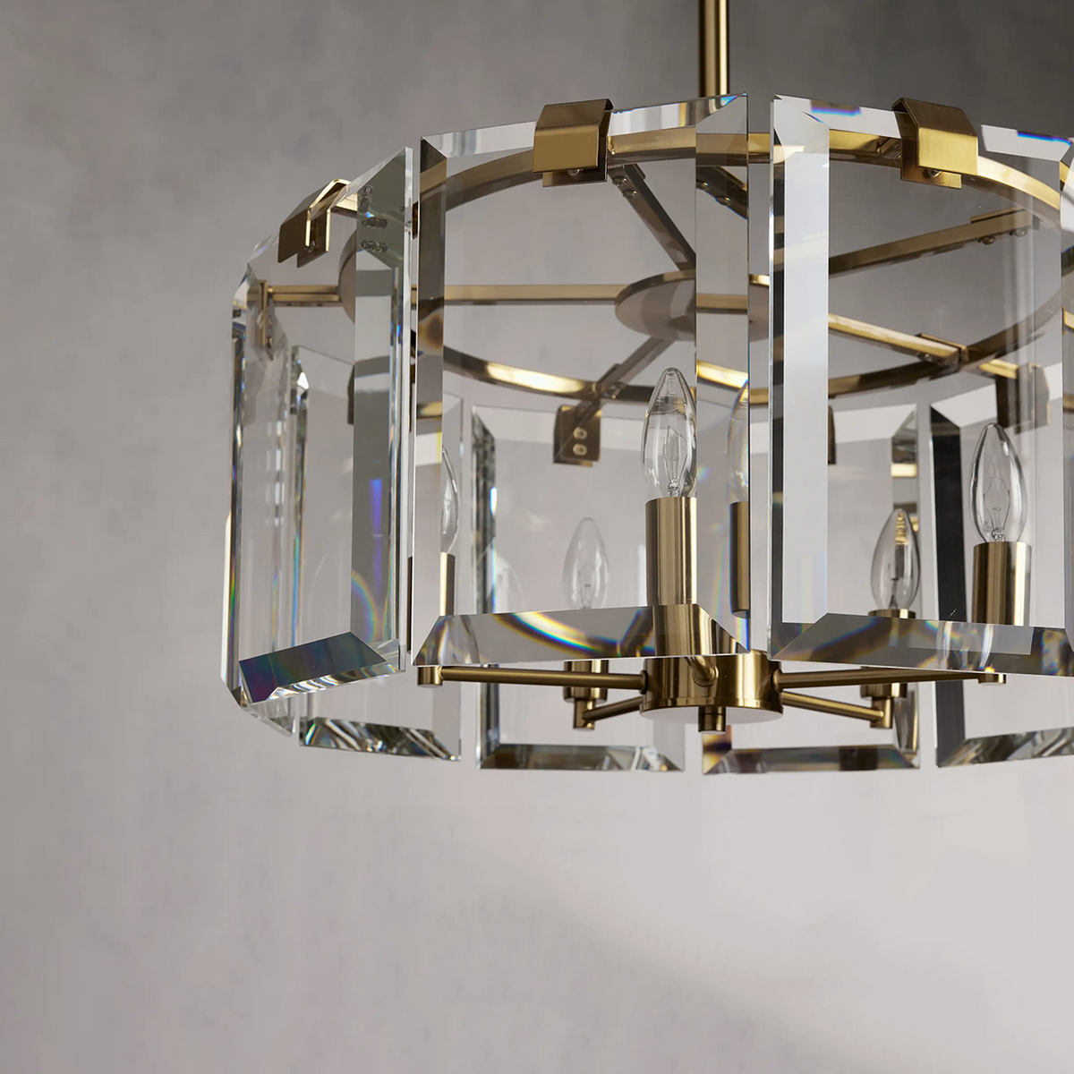 Modern Amaya Round Crystal Chandelier in Brass and Bronze Finishes