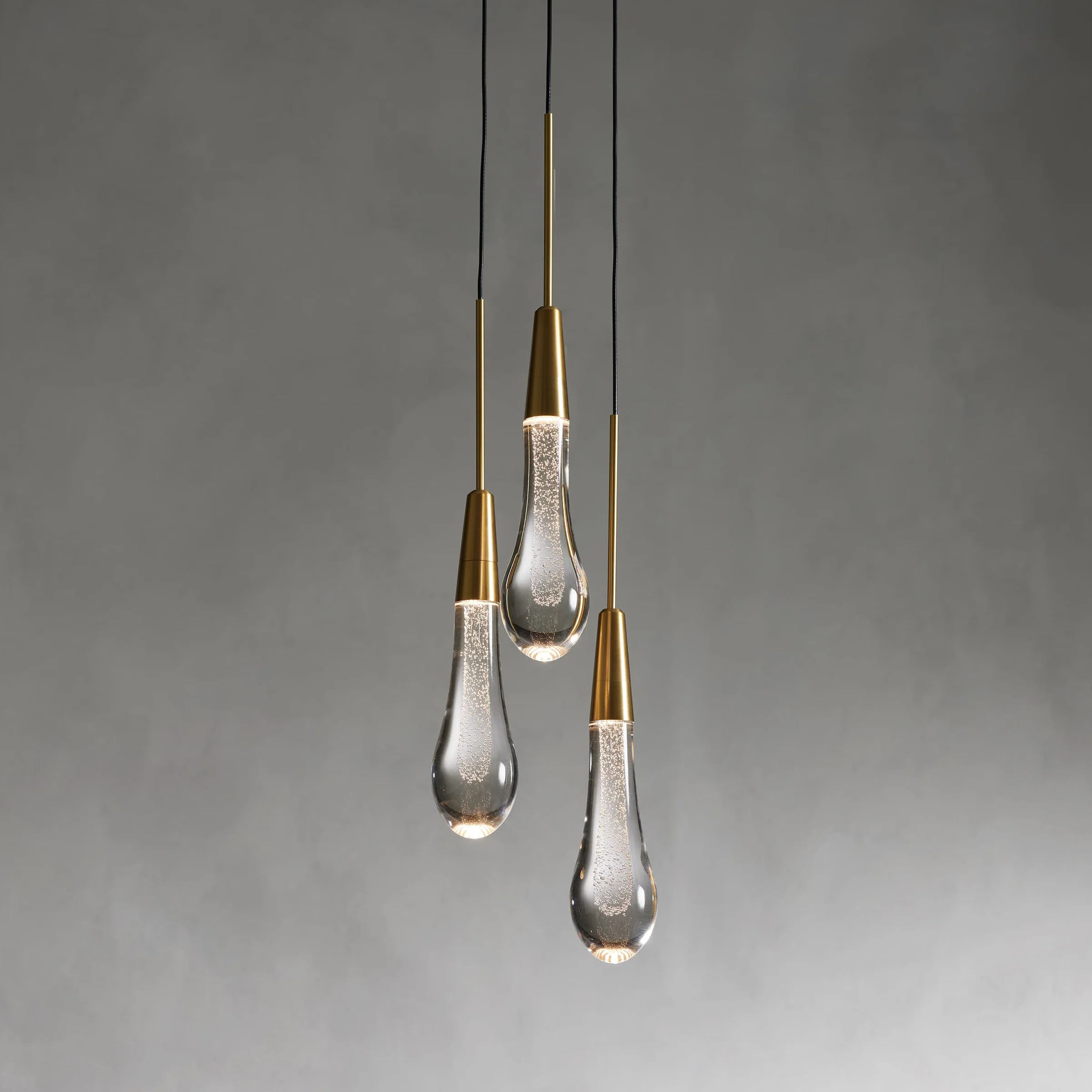 Soltaire 3-Light Pendant