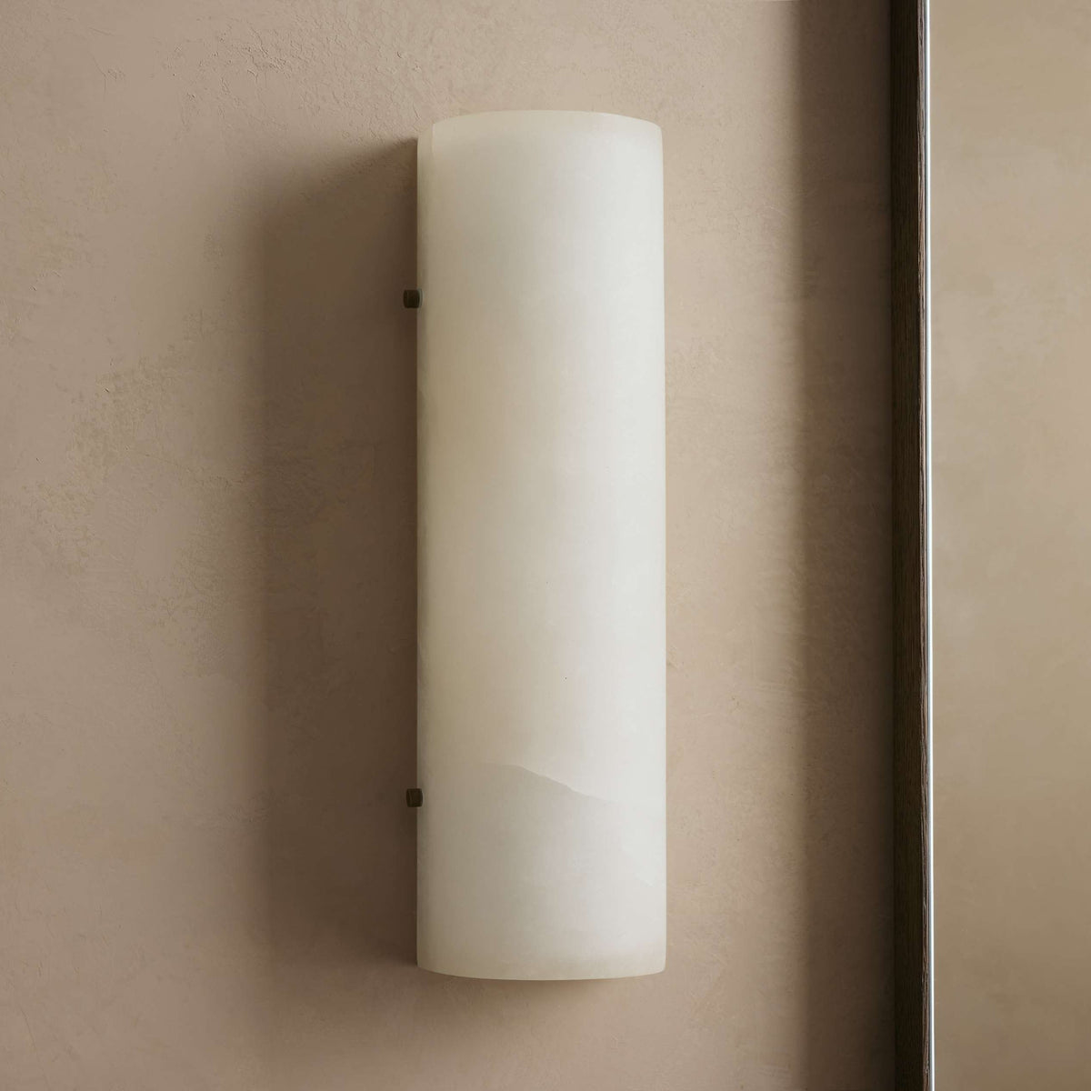 Chalia Sconce