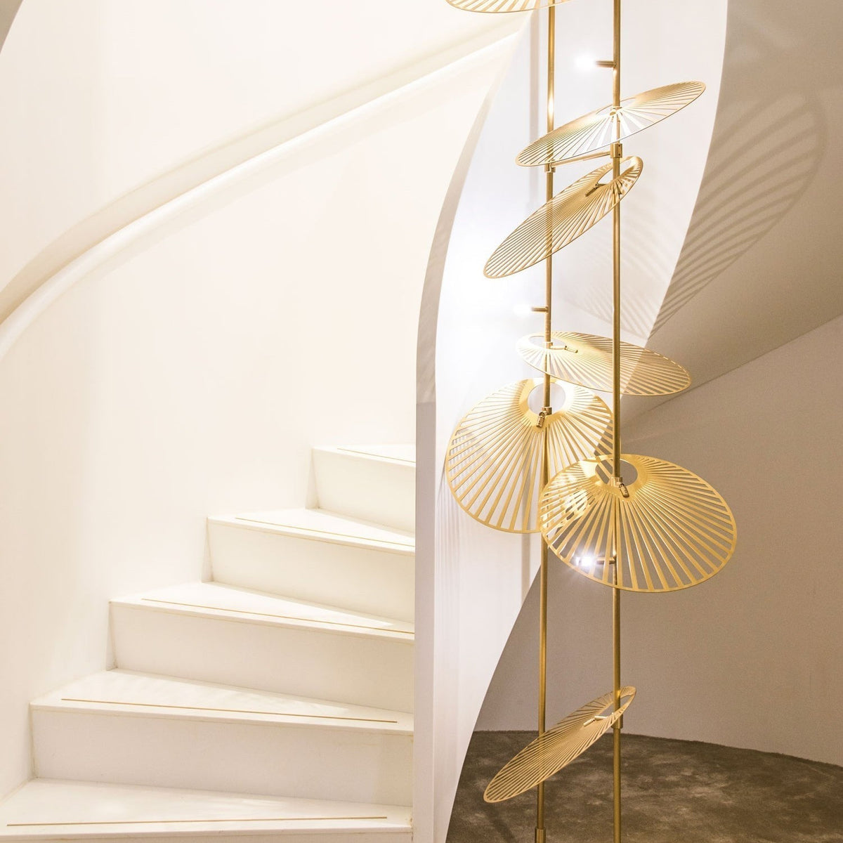 Cattail Leaf Meteor Shower Spiral Chandelier
