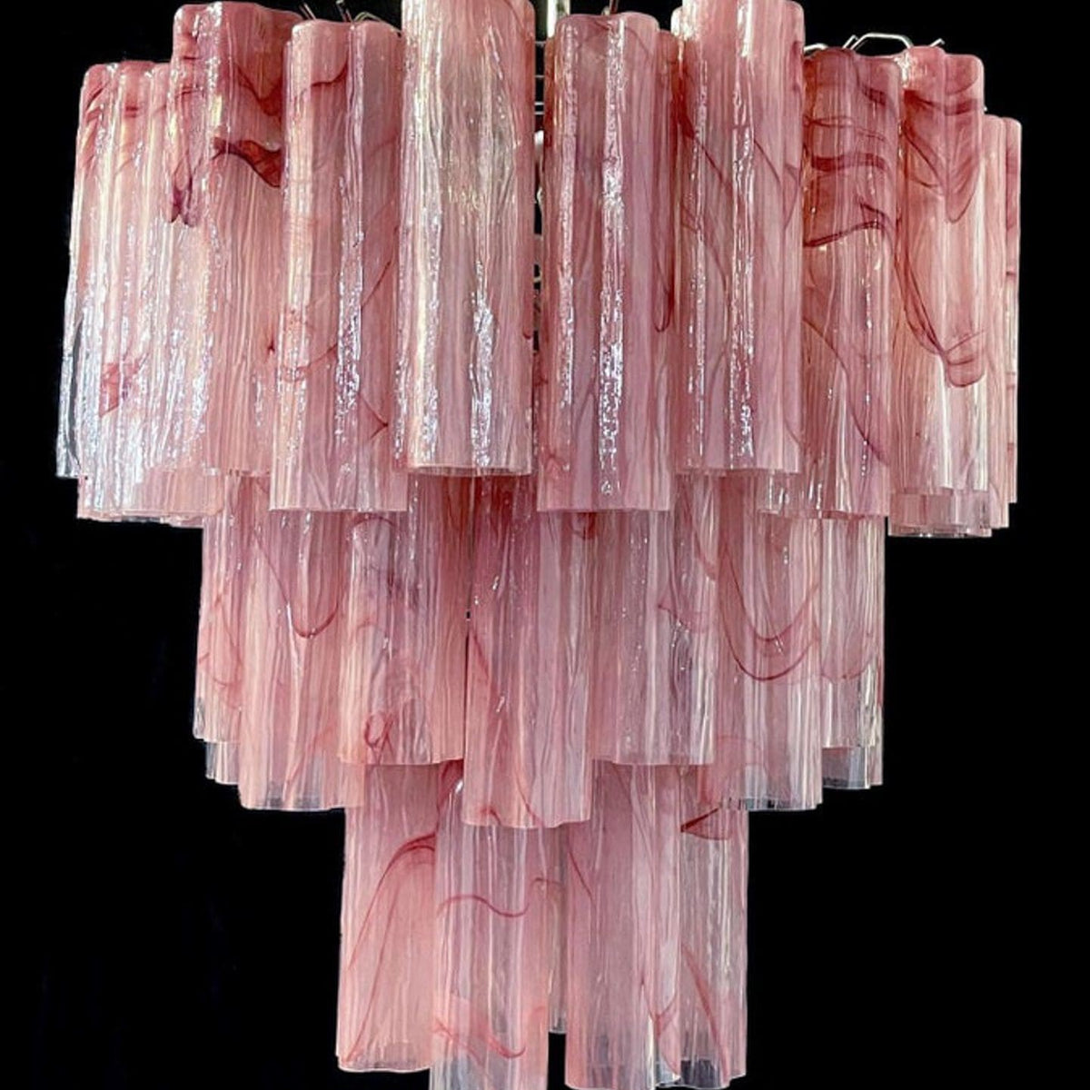 Murano Chandelier – 48 tubes – Alabaster Pink