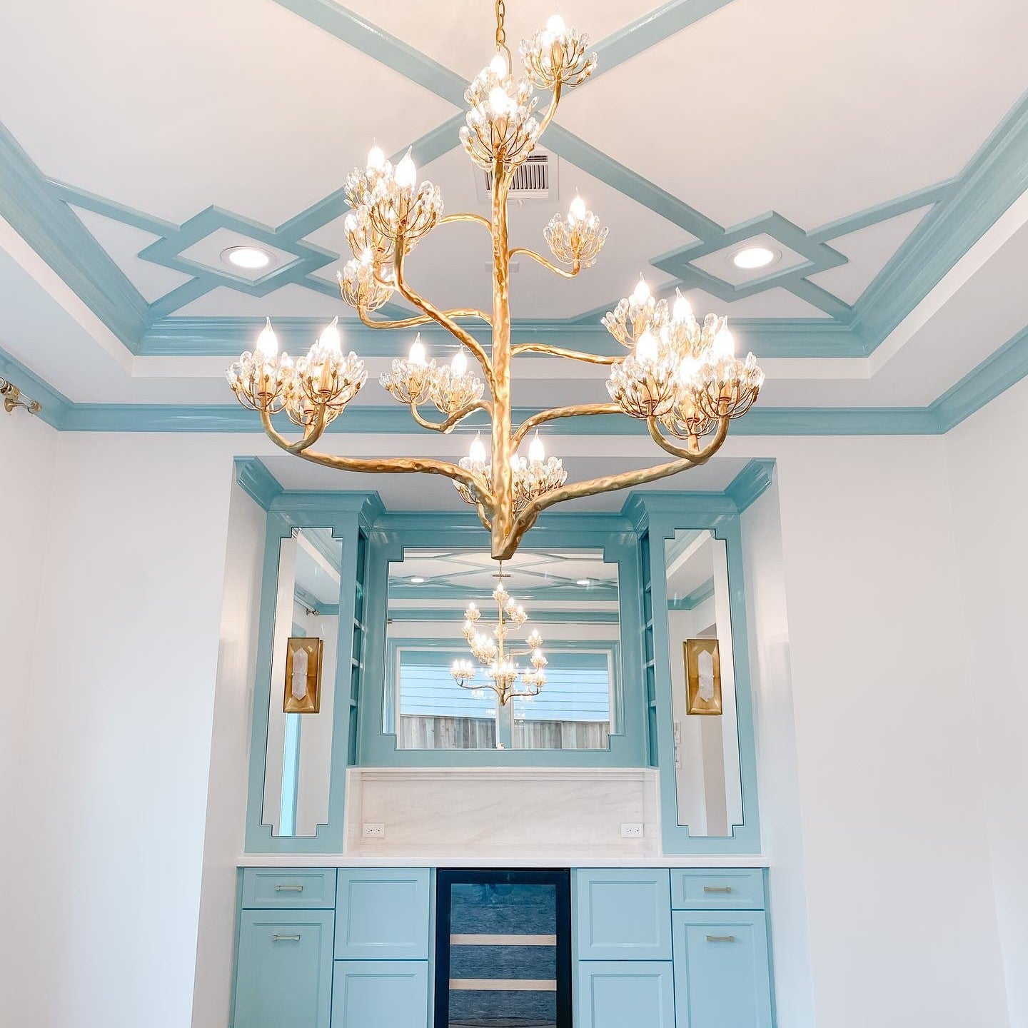 Luxury Branch Flower Chandelier in Gold for Living Room Staircase and Bedroom Lighting