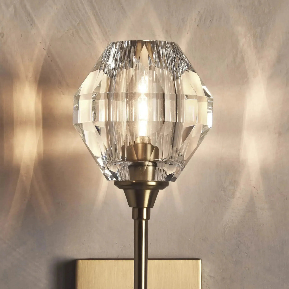 Perlanto Wall Sconce