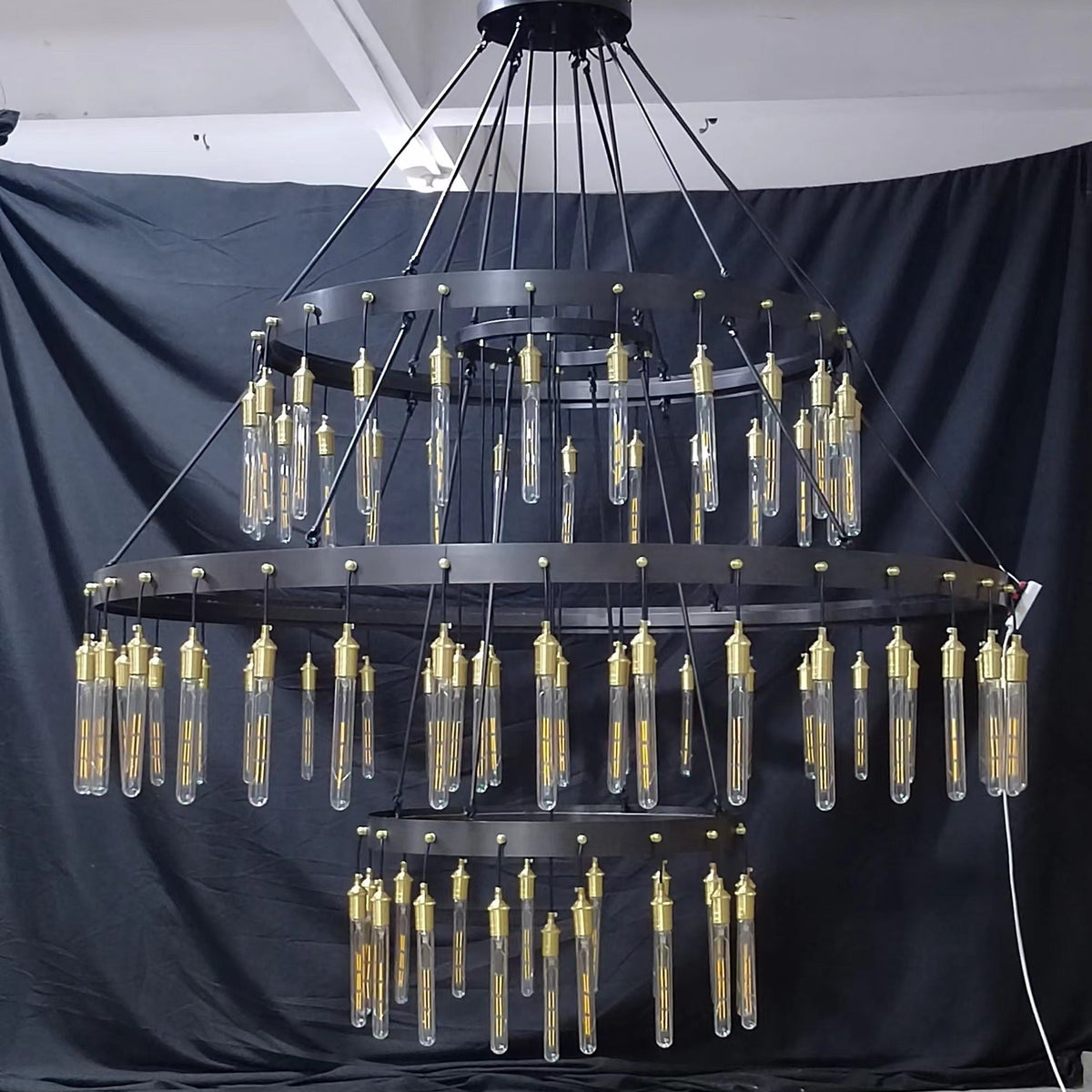 Retro-Inspired Metal Pendant Light Chandelier for Living Room/Bedroom/Staircase/Villa