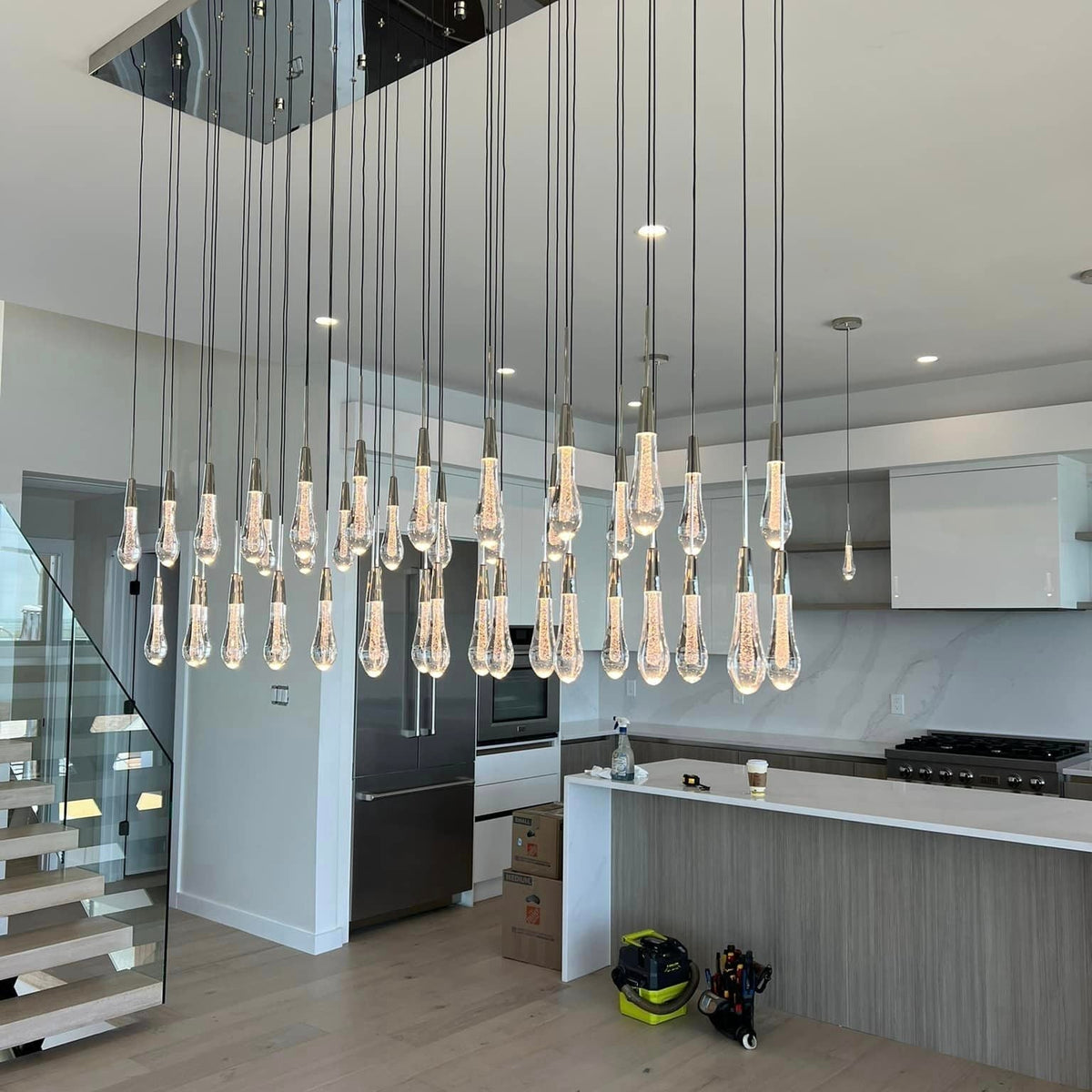 Solvence Linear Chandelier