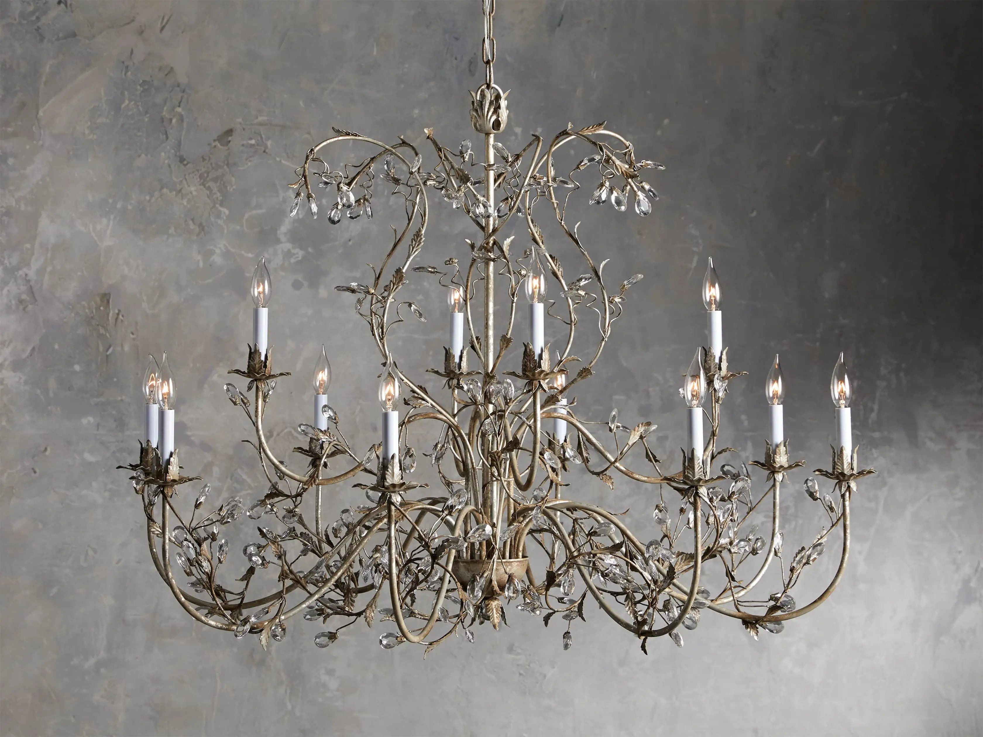 Gothic Claudette 12-Light Round Chandelier