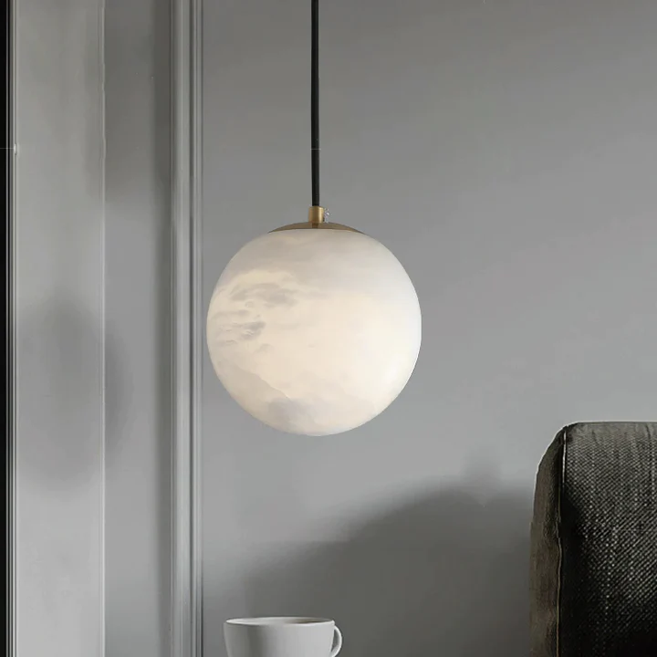 Culoud Alabaster Ball Pendant Light