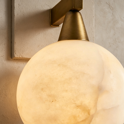 Arinia Sconce
