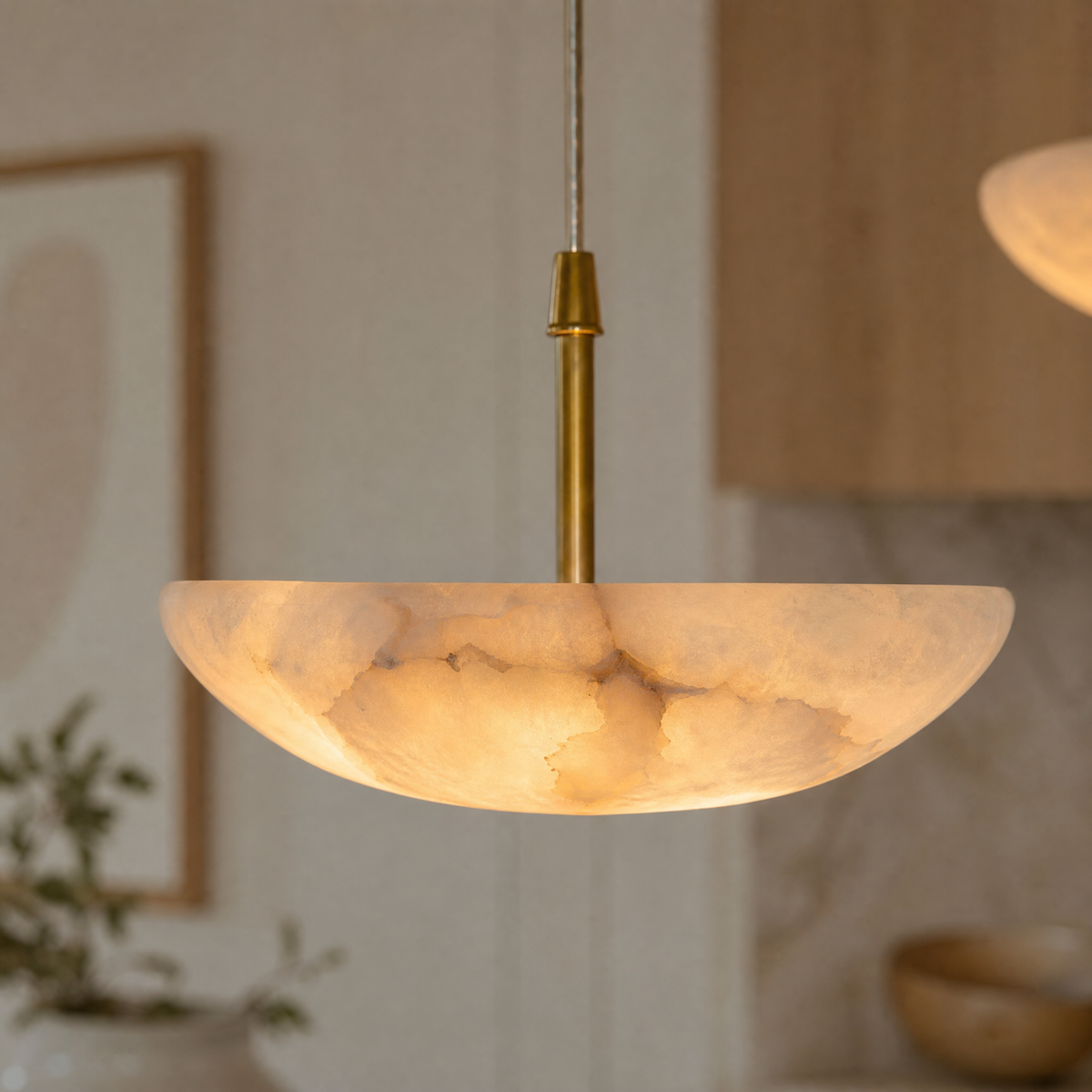 Iloen Modern Alabaster Pendant Light Fixtures