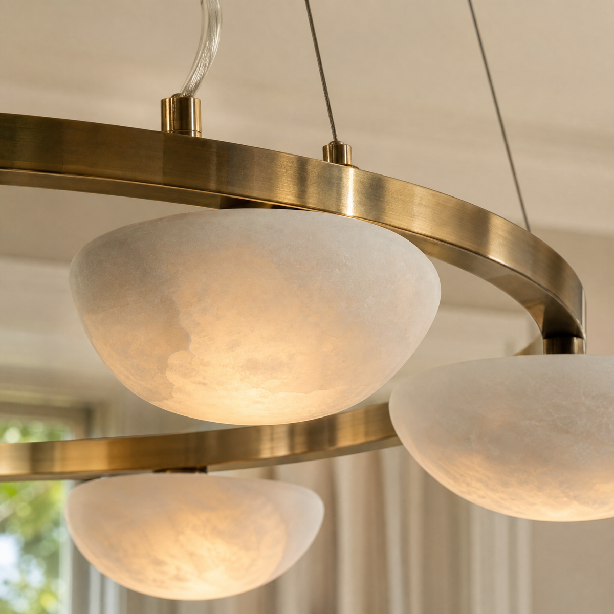 Iloen Modern Alabaster Ring Chandelier