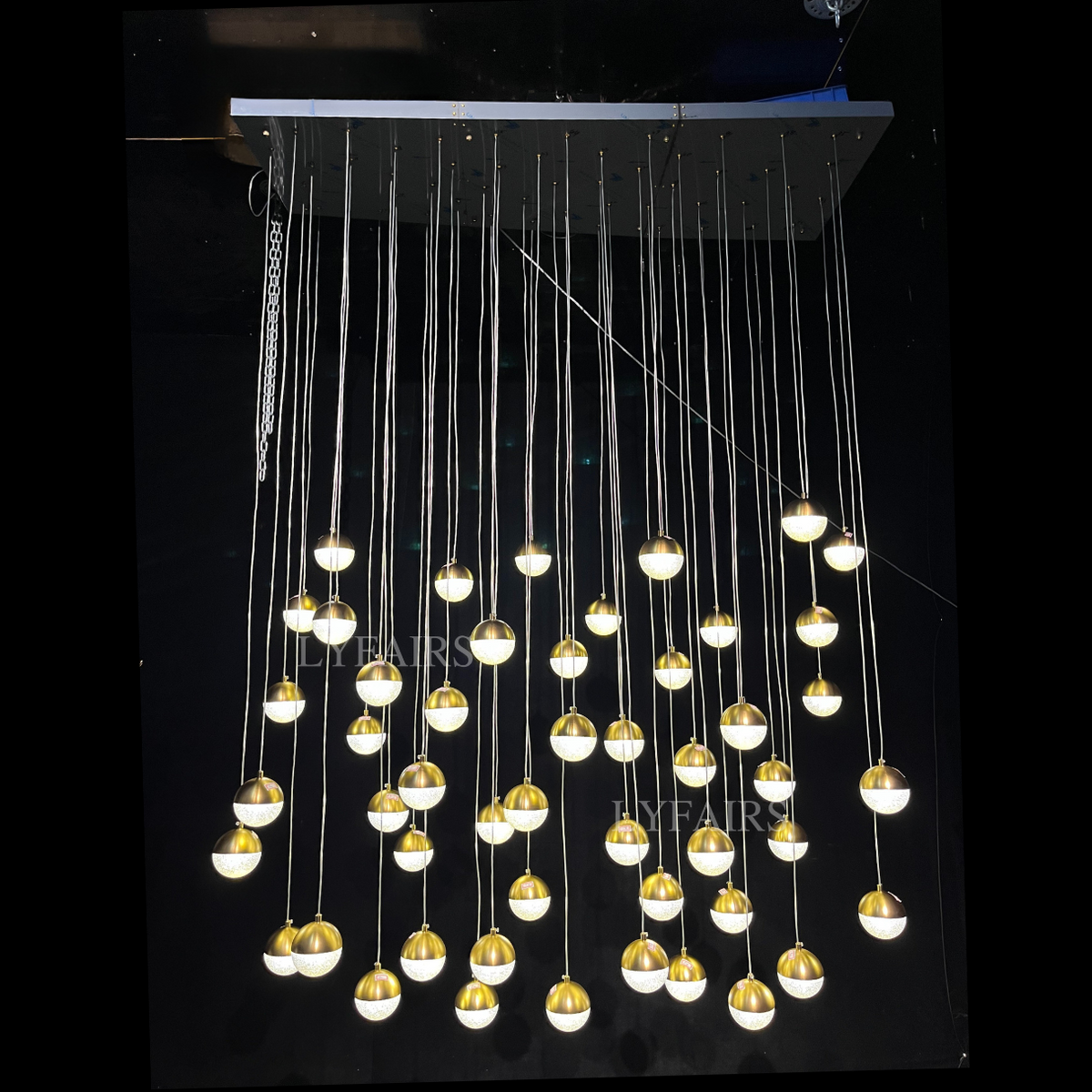 Minimalist Floating Acrylic Ball Chandelier