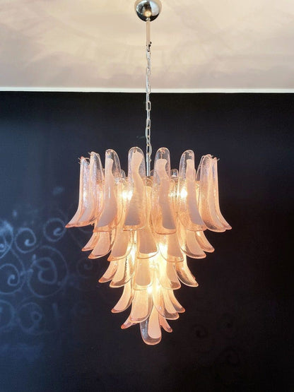 Murano Chandelier – 52 petals – Pink
