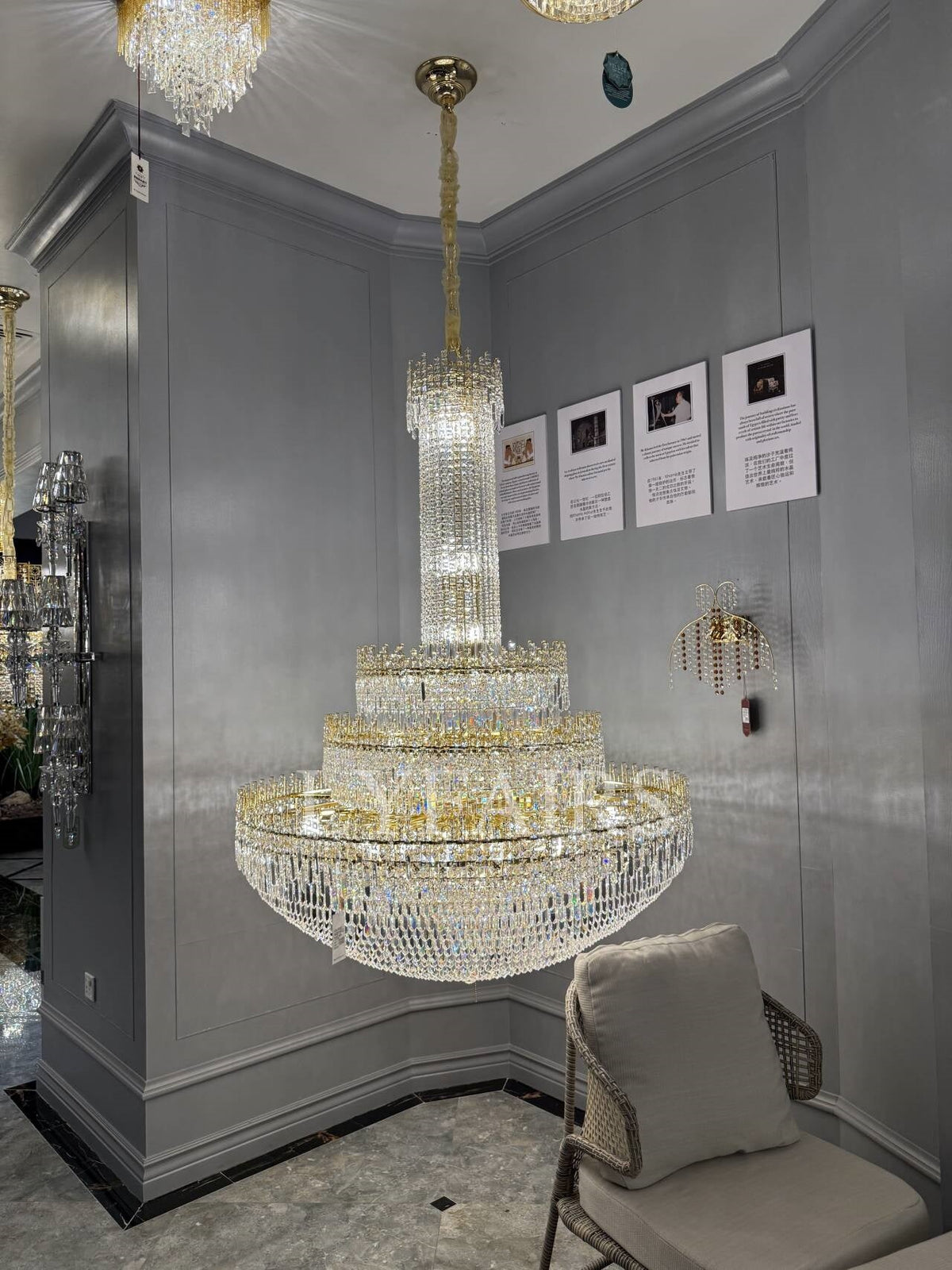 Luxury Oversized Gold European Pagoda-inspired Crystal Chandelier for Foyer/Staircase/Hallway/Entryway