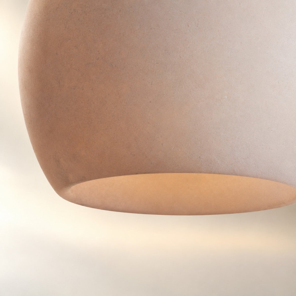 Arinia Pendant