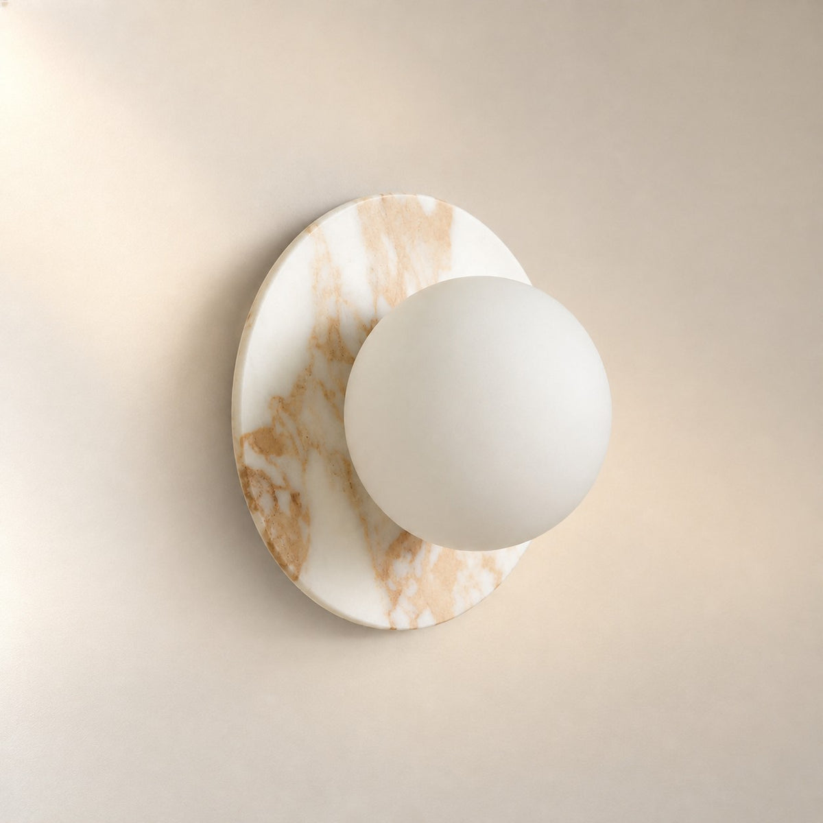 Corinna Sconce