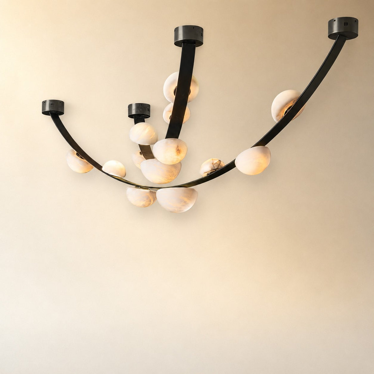 Dew Drops Alabaster LED Chandelier – Black White Warm Light