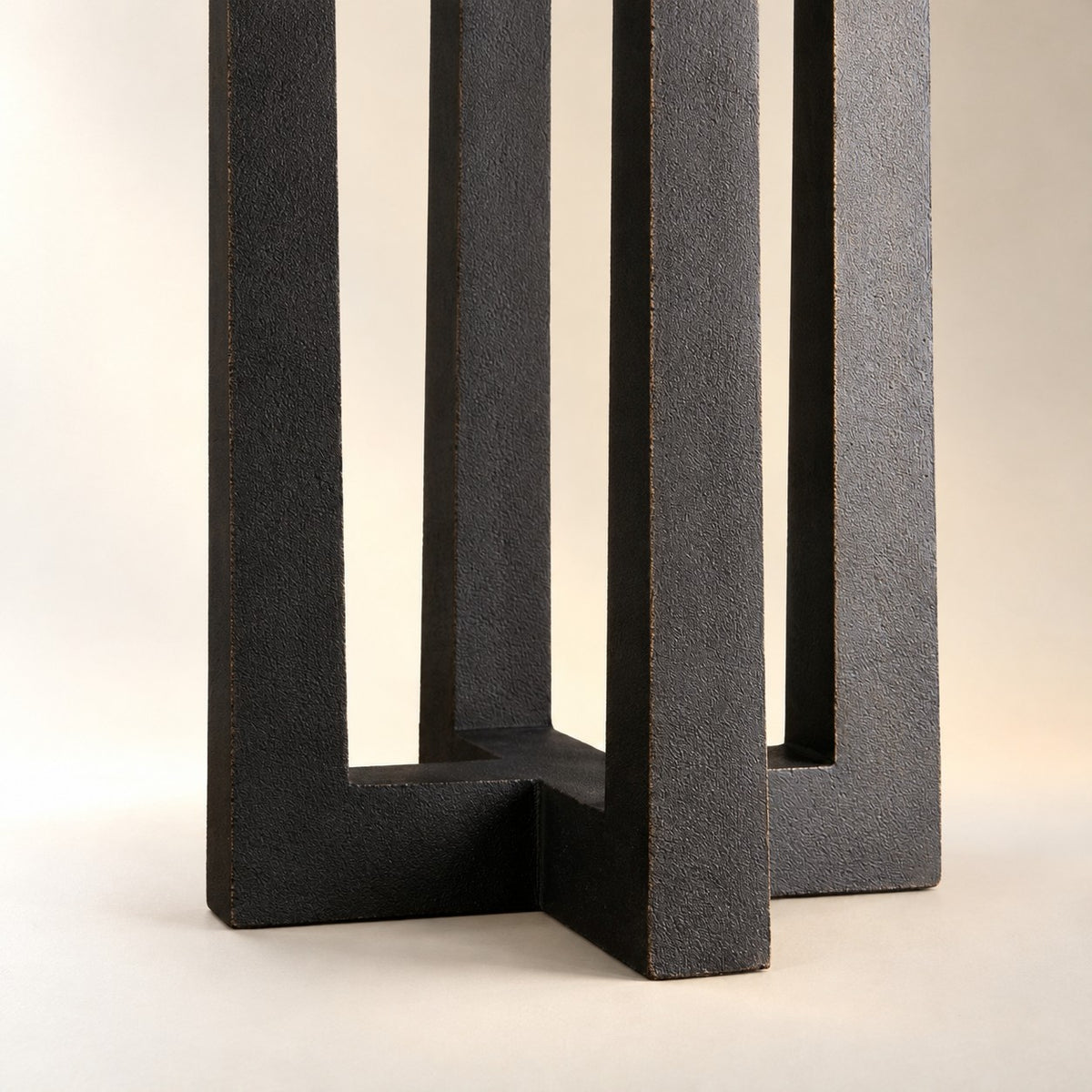 Emmet Table Lamp