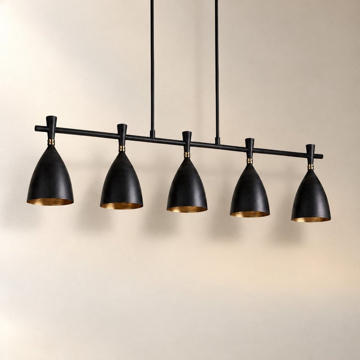 Iacora Linear Chandelier