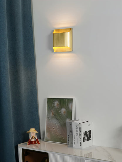 Leclerc Wall Lamp - ∅ 9.8″ x H 9.8″ / Dia 25cm x H 25cmBrassBlushlighting