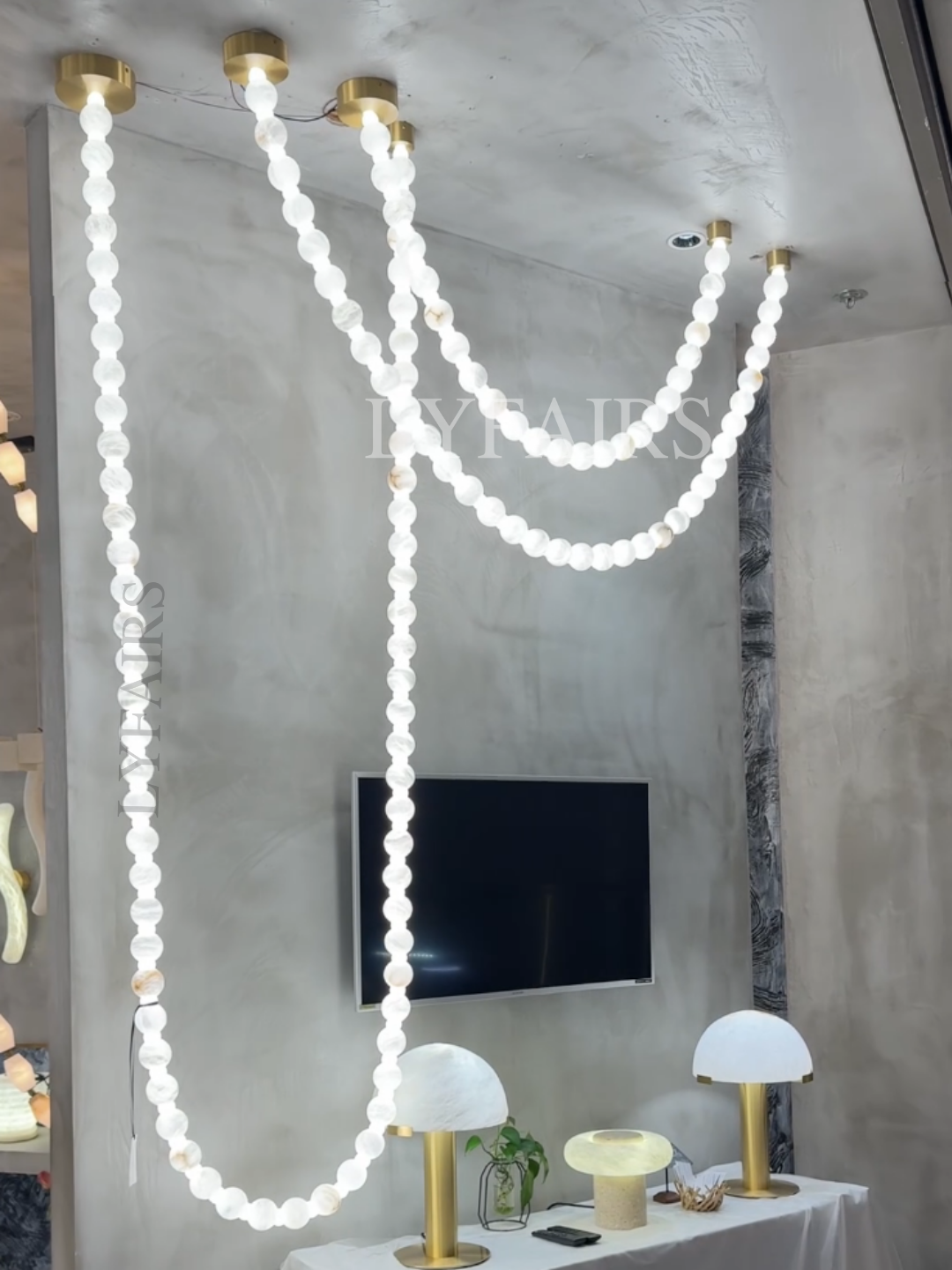 Modern Alabaster Pearl-Chain Pendant Light