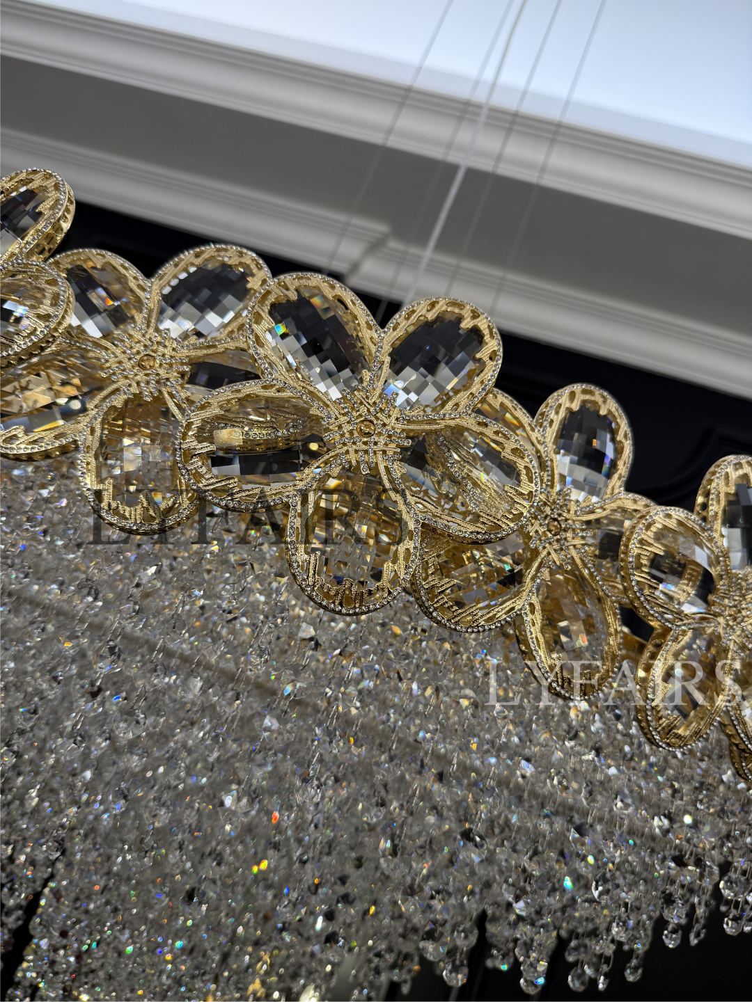 Modern Flower Crystal Tassel Chandelier for Living Room/Dining Room