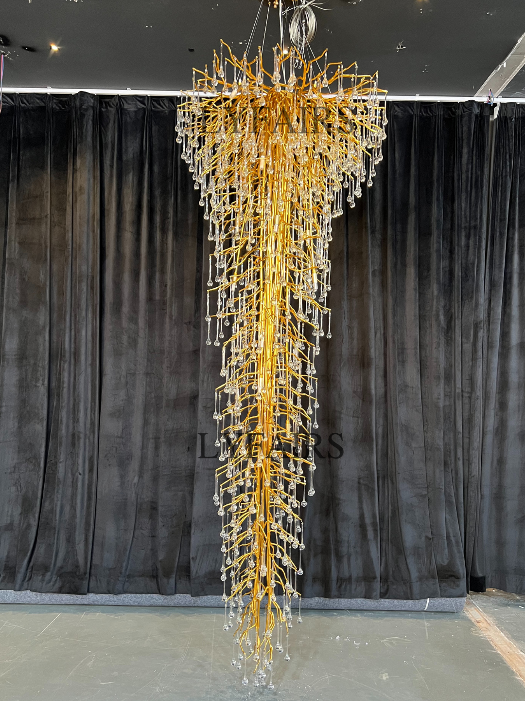 Branch Tree Crystal Drops Chandelier for Foyer/Staircase