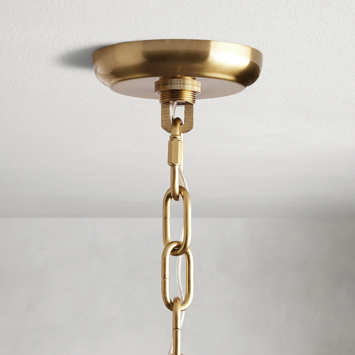 Modern Amaya Round Crystal Chandelier in Brass and Bronze Finishes