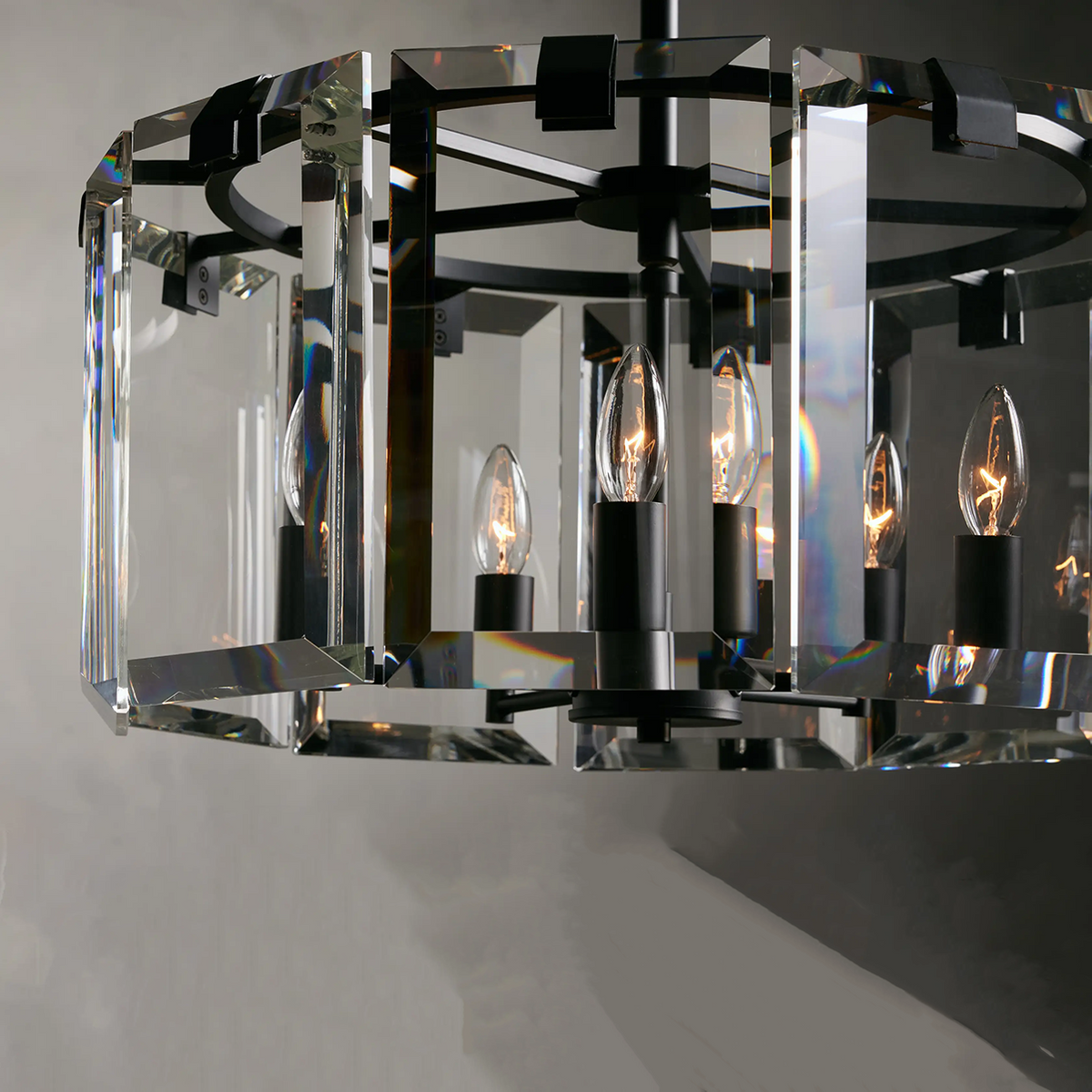 Modern Amaya Round Crystal Chandelier in Brass and Bronze Finishes