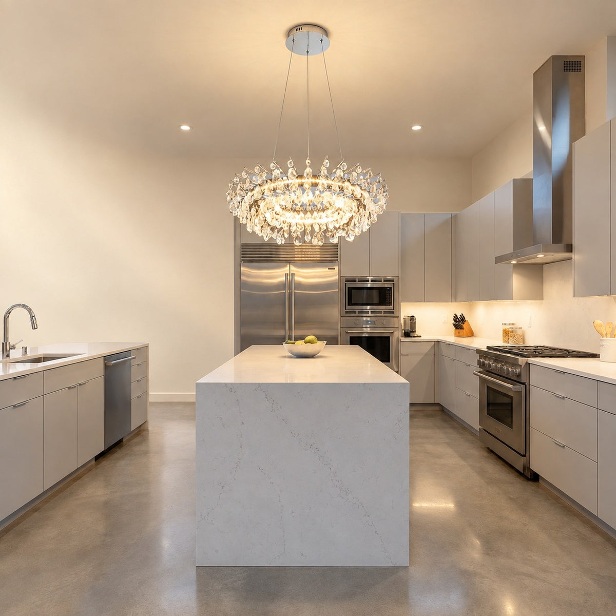 Quenvan Round Crystal Chandelier