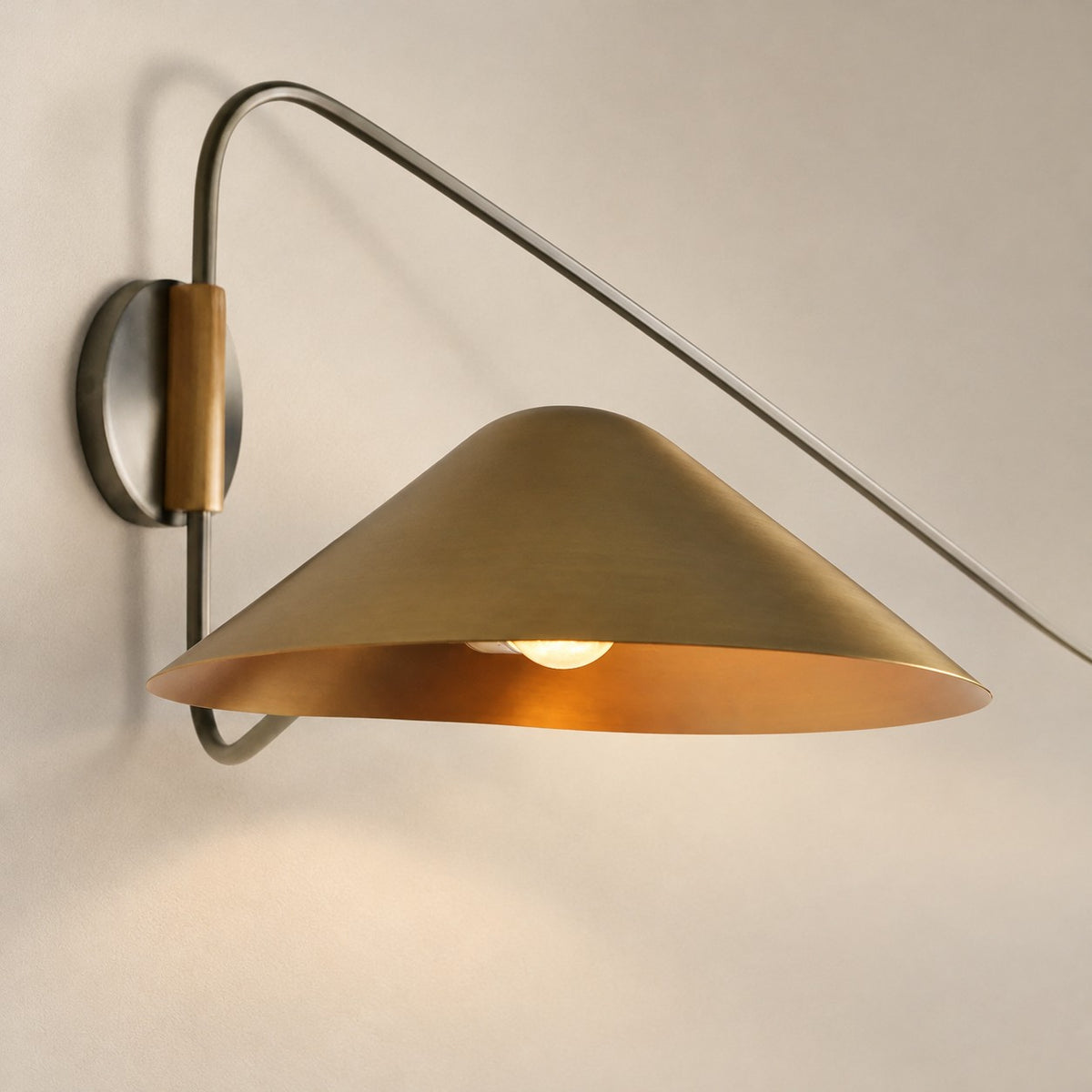 Simms Sconce
