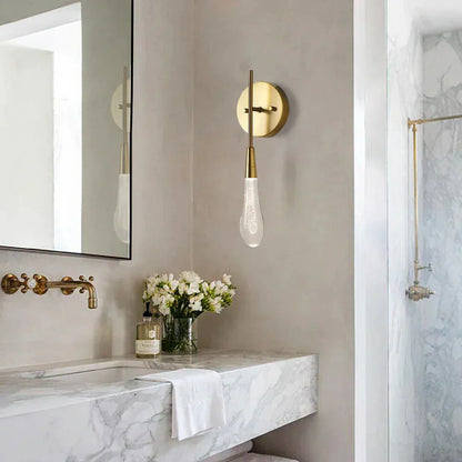 https://cdn.shopify.com/s/files/1/0657/6996/3625/files/soltaire-wall-sconce-blushlighting-14.webp?v=1769751997