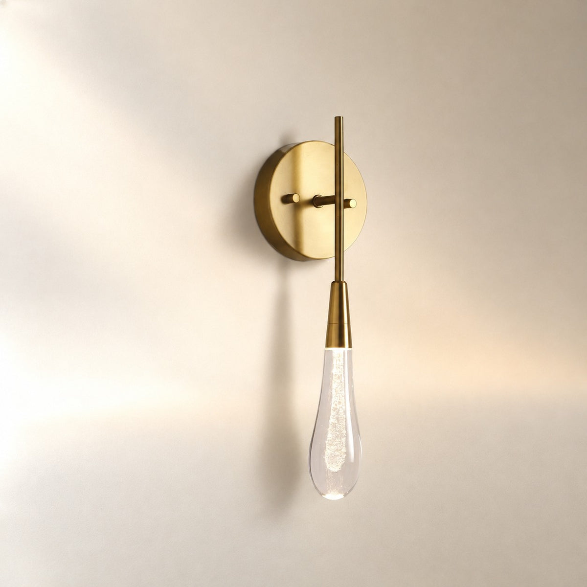 Soltaire Sconce