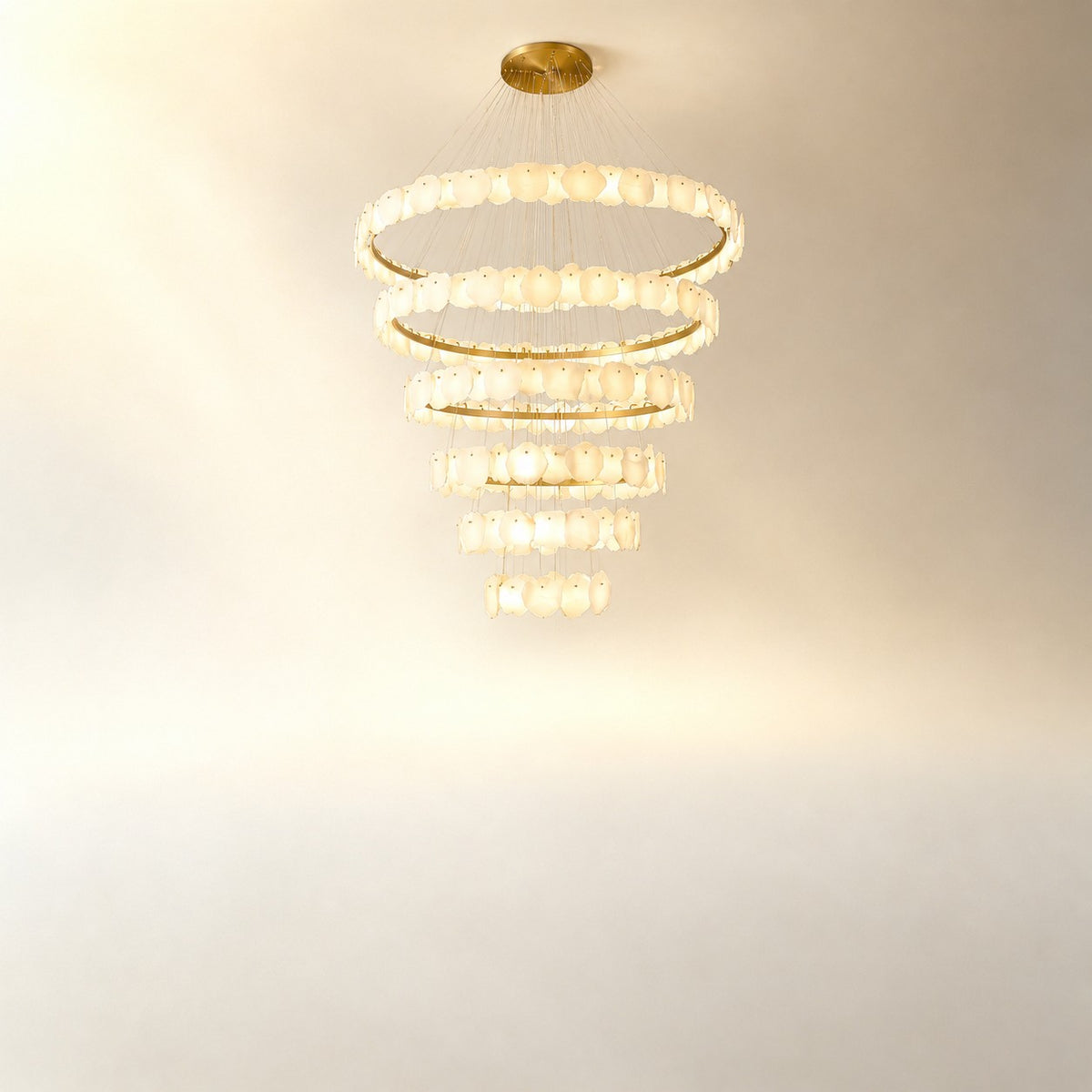 Spiral Alabaster Chandelier – Gold & White 4‑6 Layer Luxury Ceiling Light