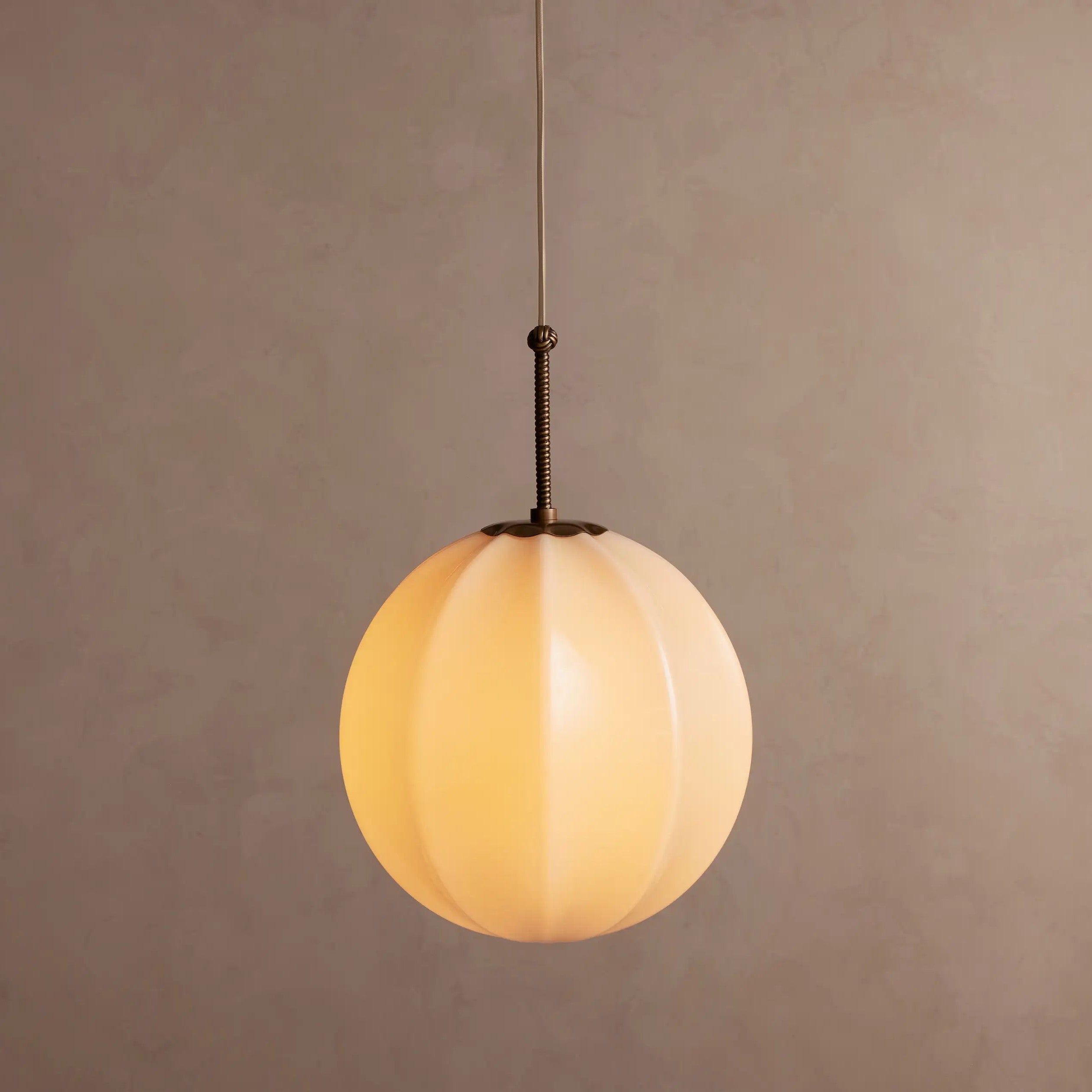Agnes Pendant