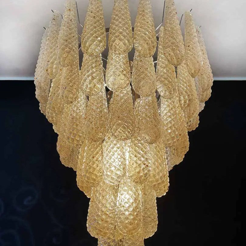 Murano Chandelier – Drop – 75 glasses – Amber