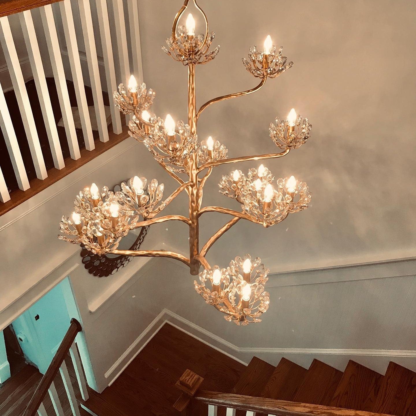 Luxury Branch Flower Chandelier in Gold for Living Room Staircase and Bedroom Lighting