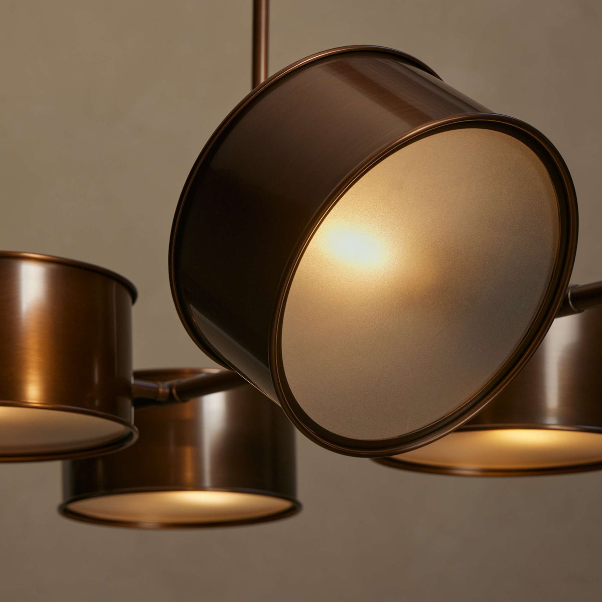 Daphena Metal Linear Chandelier