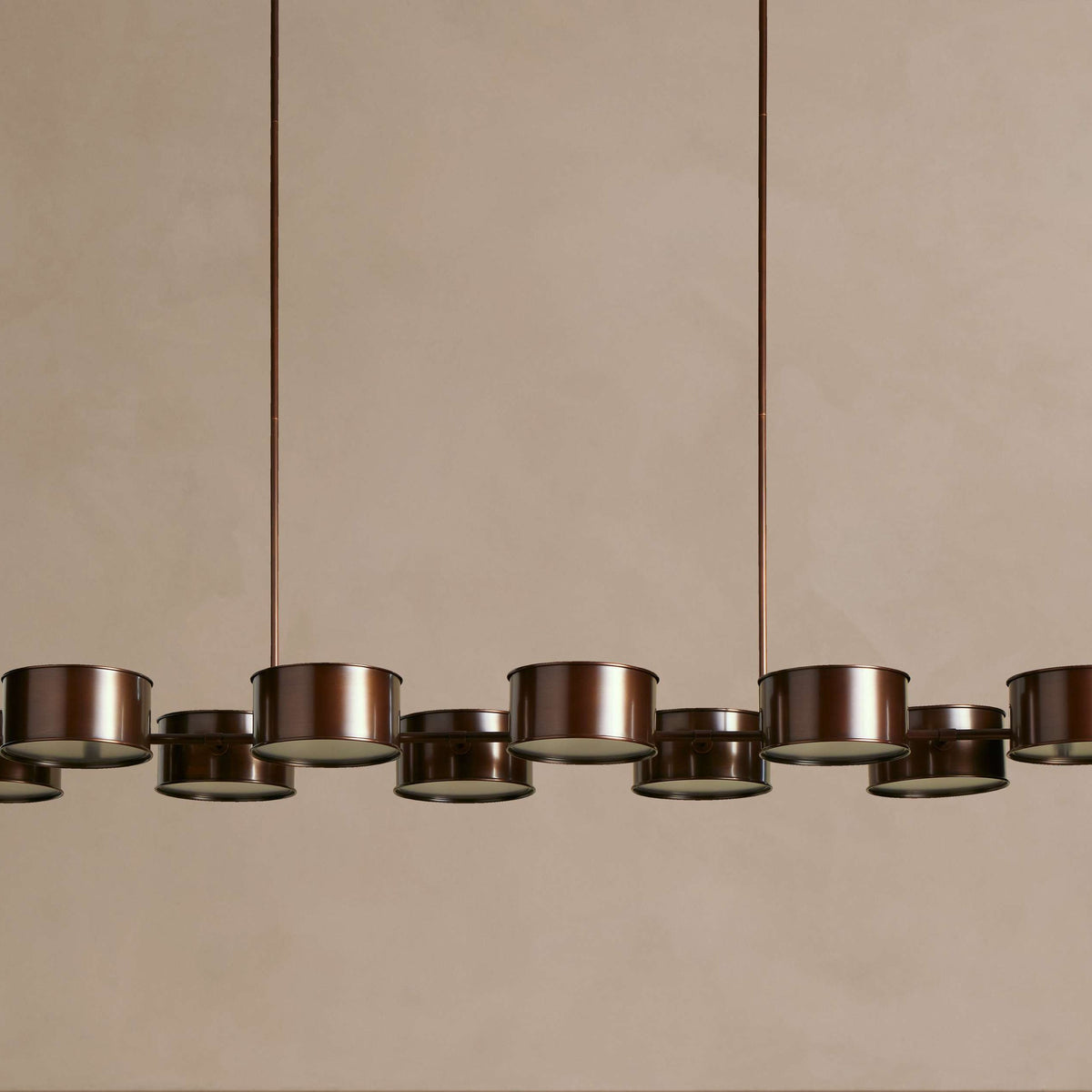 Daphena Metal Linear Chandelier